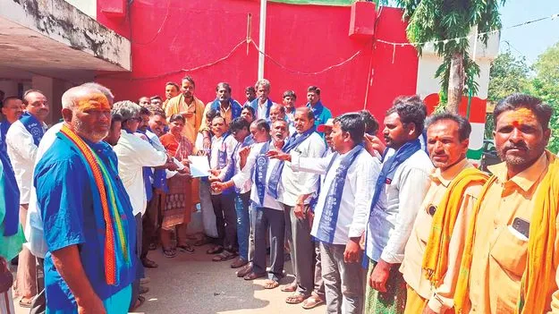  ఎస్సీ కులపత్రాలు జారీ చేయాలి