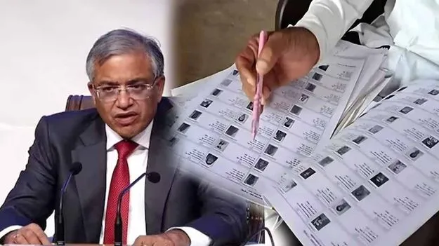 EC Expands Voter List Revision: బిహార్‌ దాటిన సర్‌