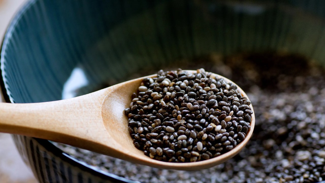 Chia Side-effects: ఈ సమస్యలున్న వాళ్లు చియా గింజలు తినకుండా ఉంటే బెటర్