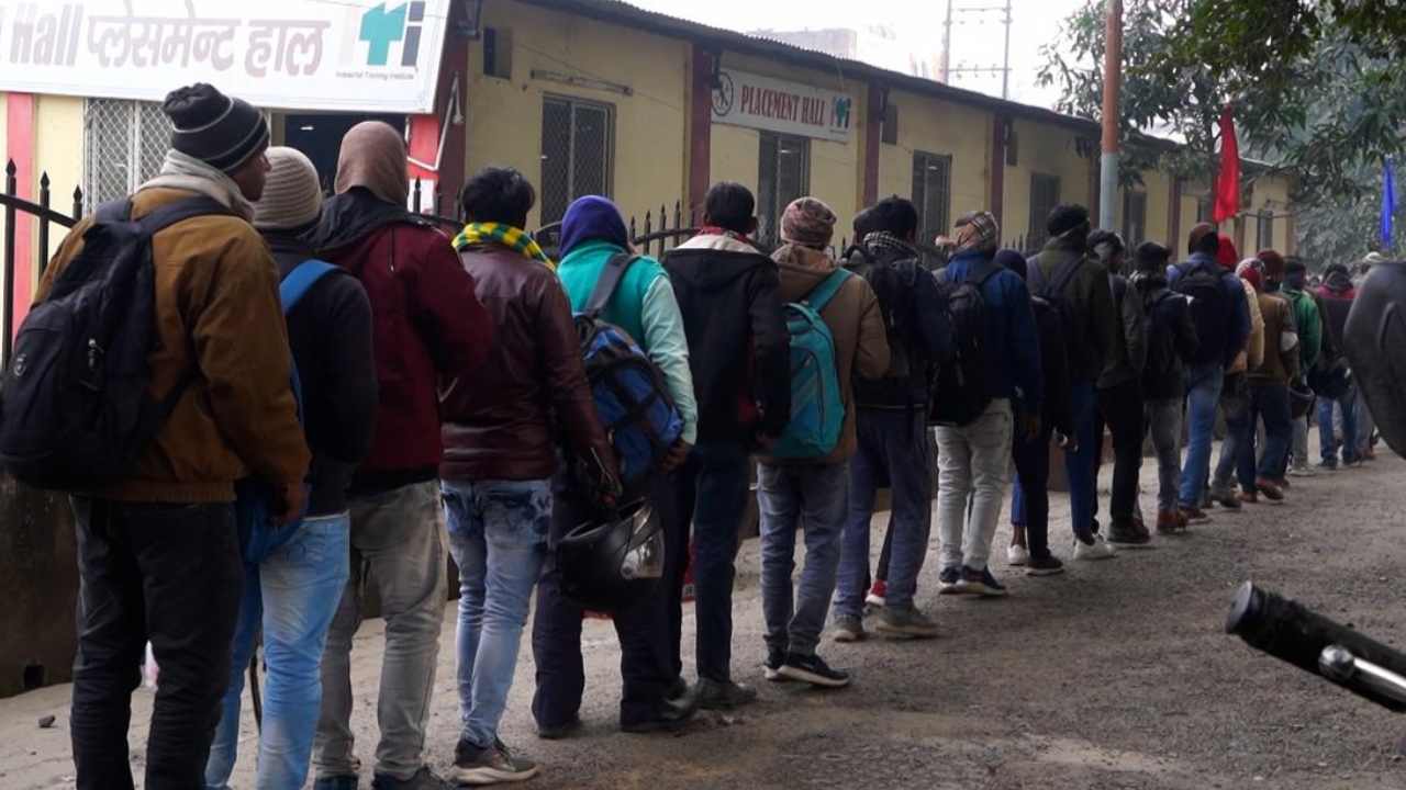 Health Risks-Workforce: భారత్‌లో యువ ఉద్యోగుల్ని వేధిస్తున్న అనారోగ్య  సమస్యలు ఇవే