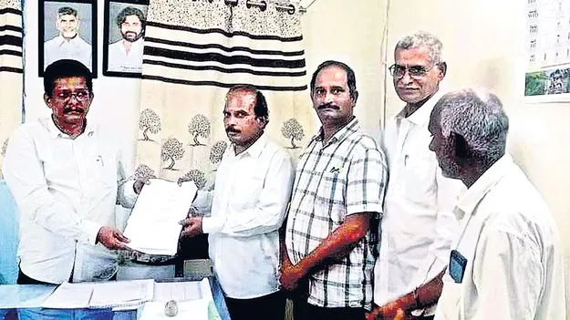 దొప్పెర్ల భూ సమస్యకు మోక్షం