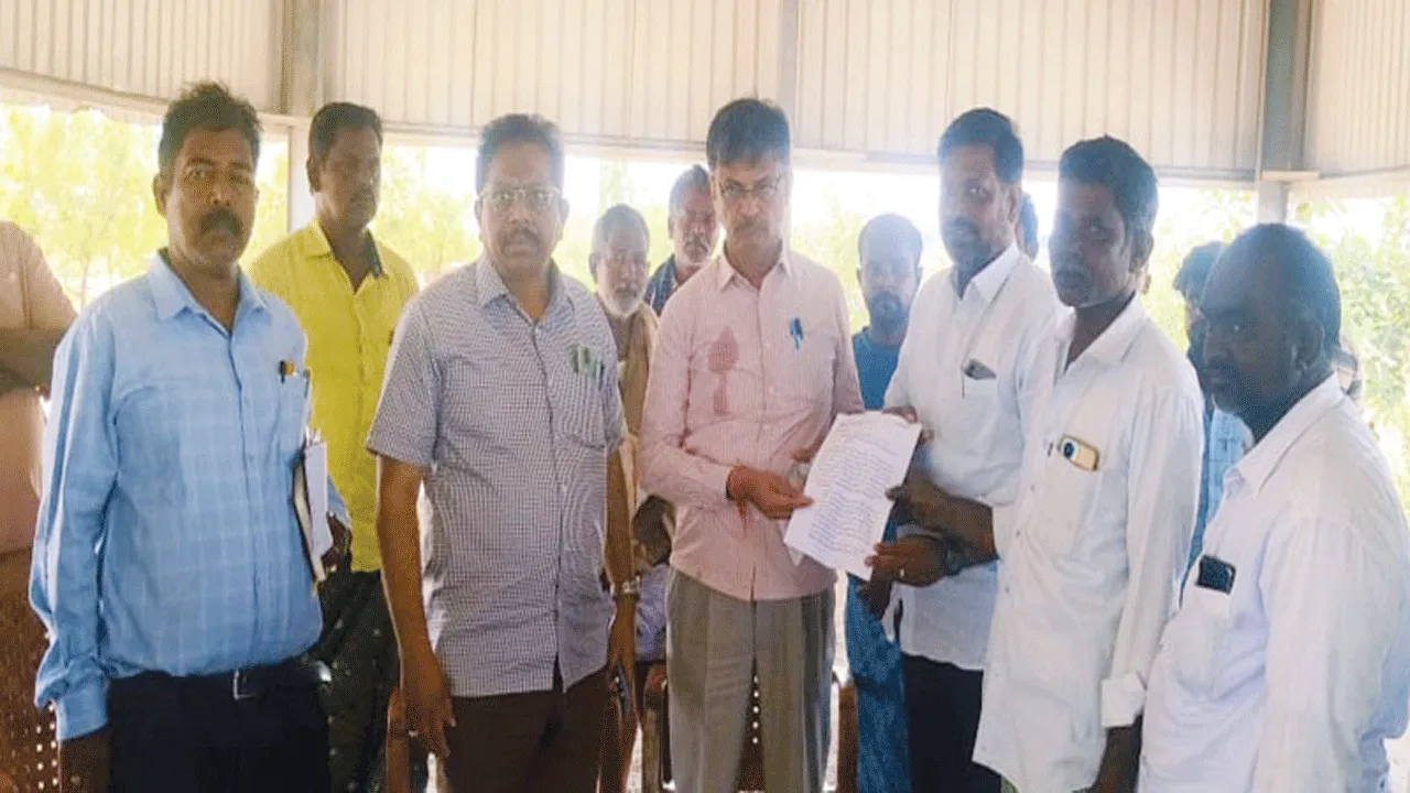 ర్యాలంపాడు పునరావాస కేంద్రం పరిశీలన