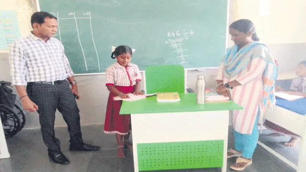 విద్యార్థుల్లో బోధనా సామర్థ్యాలు పెంచాలి