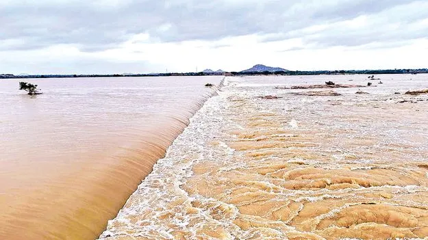    ఆర్డీఎస్‌ ఆనకట్టకు జలకళ 