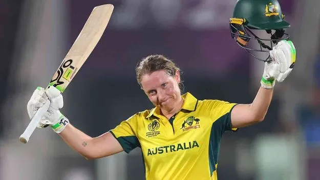 Australia Chase Down: 330 చాల్లేదు