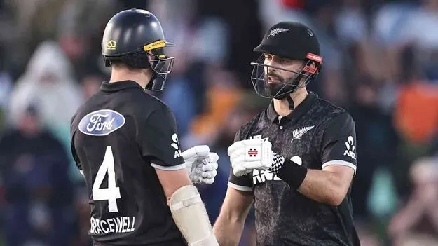 New Zealands Solid Start: న్యూజిలాండ్‌ బోణీ