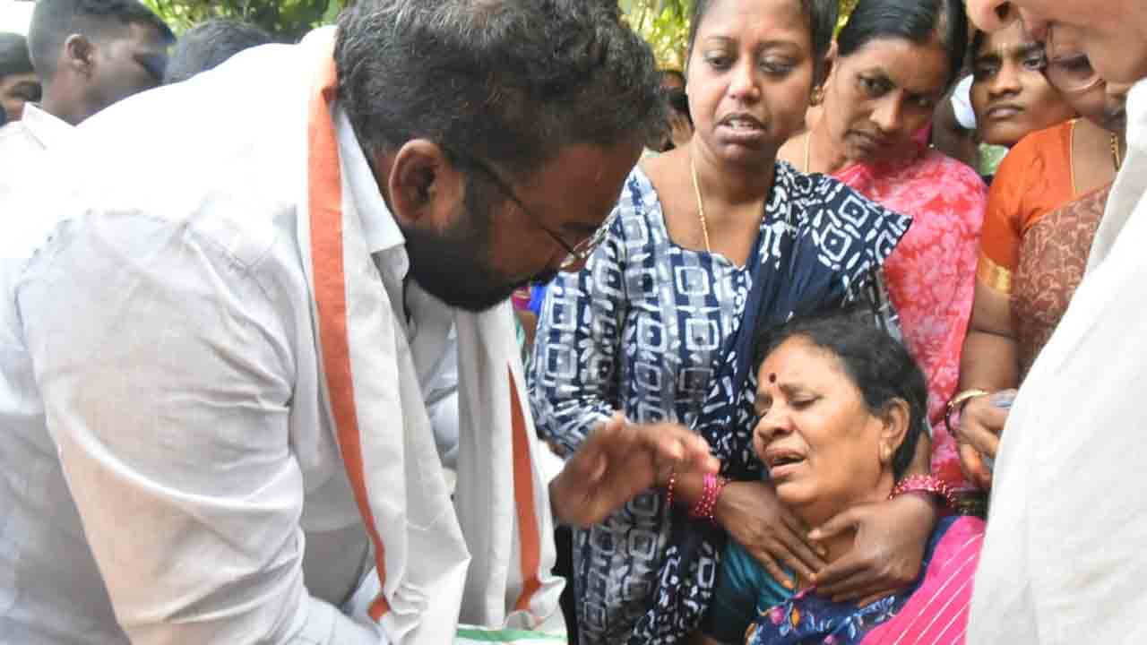 Andesri: ప్రముఖ కవి, రచయిత అందెశ్రీ మృతి.. పలువురు నేతల నివాళి