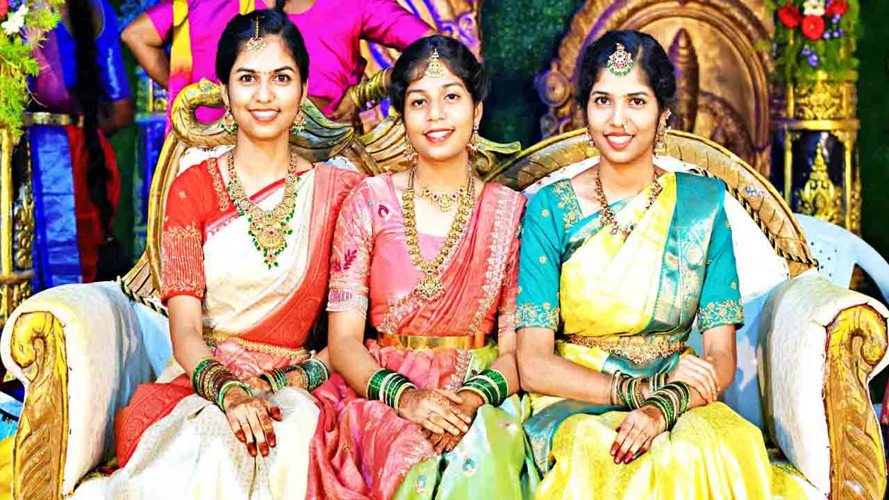 Chevvella Bus Tipper Truck Collision: బస్సును ఢీకొట్టిన టిప్పర్.. మృతి చెందిన విద్యార్థులకు ఘన నివాళి