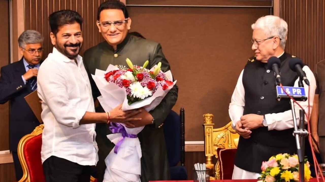 Azharuddin: తెలంగాణ మంత్రిగా అజారుద్దీన్ ప్రమాణ స్వీకారం 