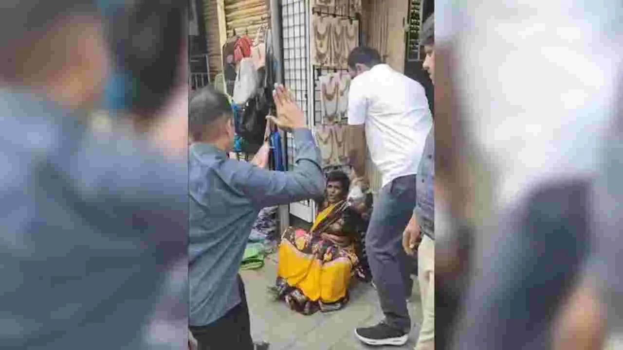 Bengaluru Saree Theft: చీరలు దొంగిలించిన మహిళపై వ్యాపారి దాడి.. నిందితుడి అరెస్టు 