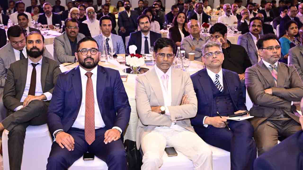 CM Chandrababu Tour In Dubai: దుబాయ్‌లో సీఎం చంద్రబాబు తొలి రోజు పర్యటన.. 