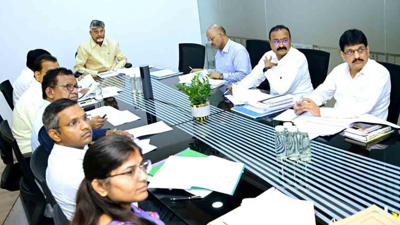 CM Chandrababu: శ్రీశైలం దేవస్థానం అభివృద్ధిపై సీఎం చంద్రబాబు సమీక్ష