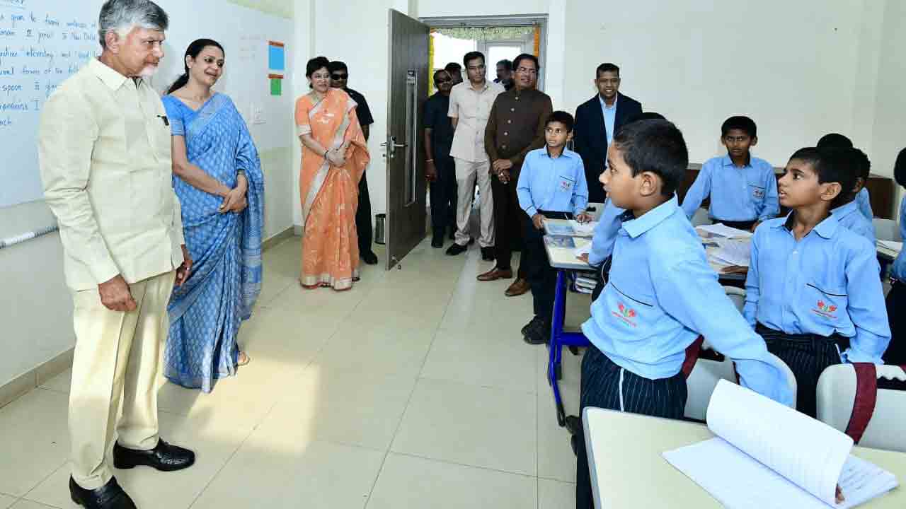 Chandrababu Naidu In Nandagokulam: నందగోకులంలో సీఎం చంద్రబాబు.. 