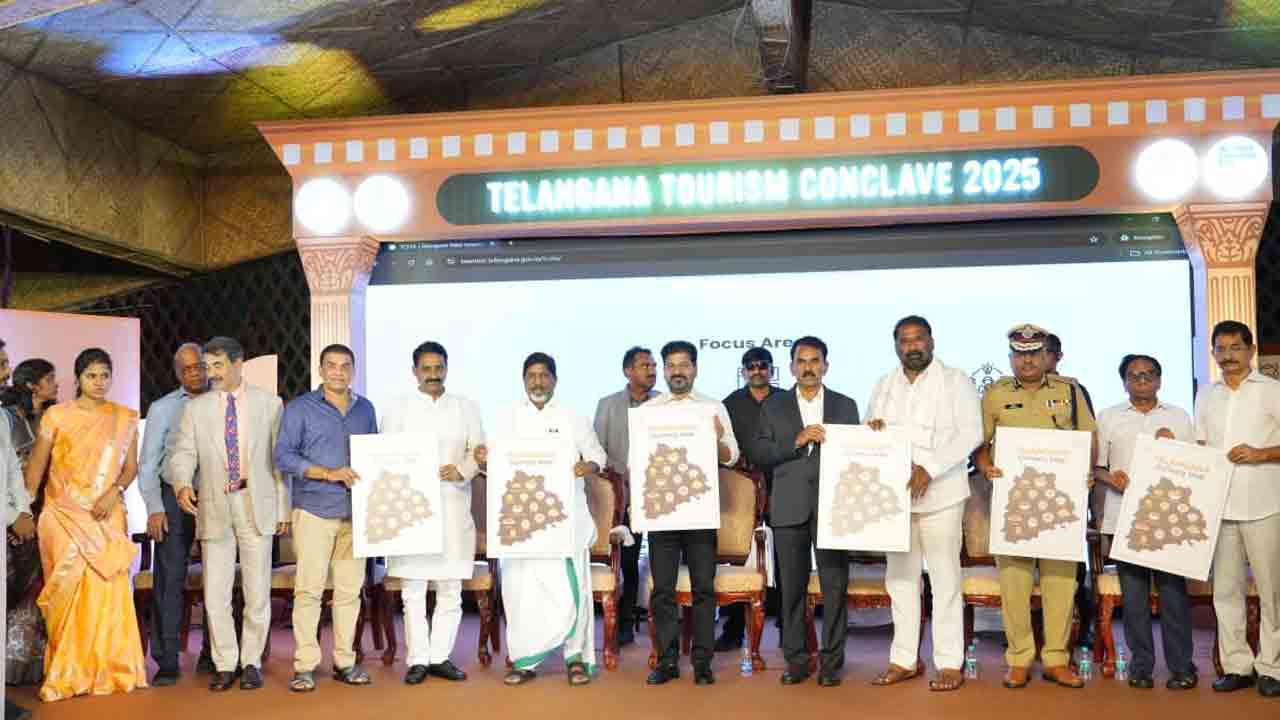 CM Revanth Reddy: హైదరాబాద్‌లో టూరిజం కాన్​‌క్లేవ్‌లో పాల్గొన్న సీఎం రేవంత్‌రెడ్డి