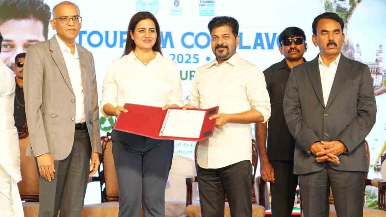 CM Revanth Reddy: హైదరాబాద్‌లో టూరిజం కాన్​‌క్లేవ్‌లో పాల్గొన్న సీఎం రేవంత్‌రెడ్డి