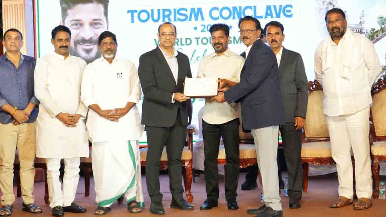 CM Revanth Reddy: హైదరాబాద్‌లో టూరిజం కాన్​‌క్లేవ్‌లో పాల్గొన్న సీఎం రేవంత్‌రెడ్డి