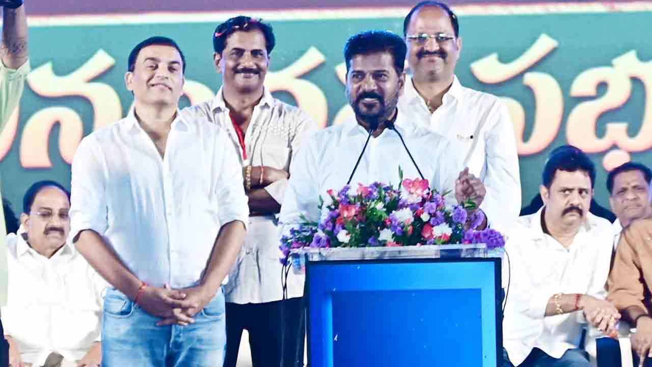 CM Revanth Reddy: సినీ కార్మికుల వెల్ఫేర్‌ ఫండ్‌లో ప్రభుత్వం రూ.10 కోట్లు డిపాజిట్‌: సీఎం రేవంత్  