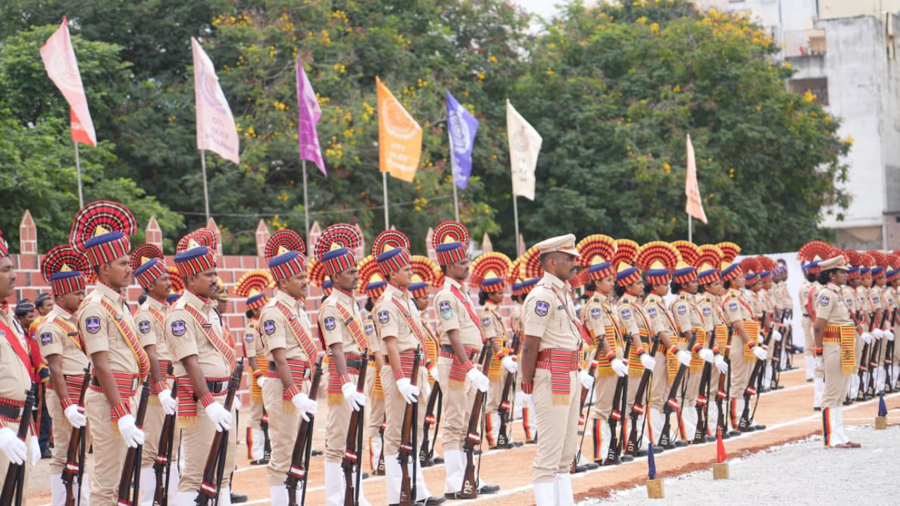 CM Revanth Reddy: గోషామహాల్‌లో పోలీసు అమరవీరుల సంస్మరణ కార్యక్రమం