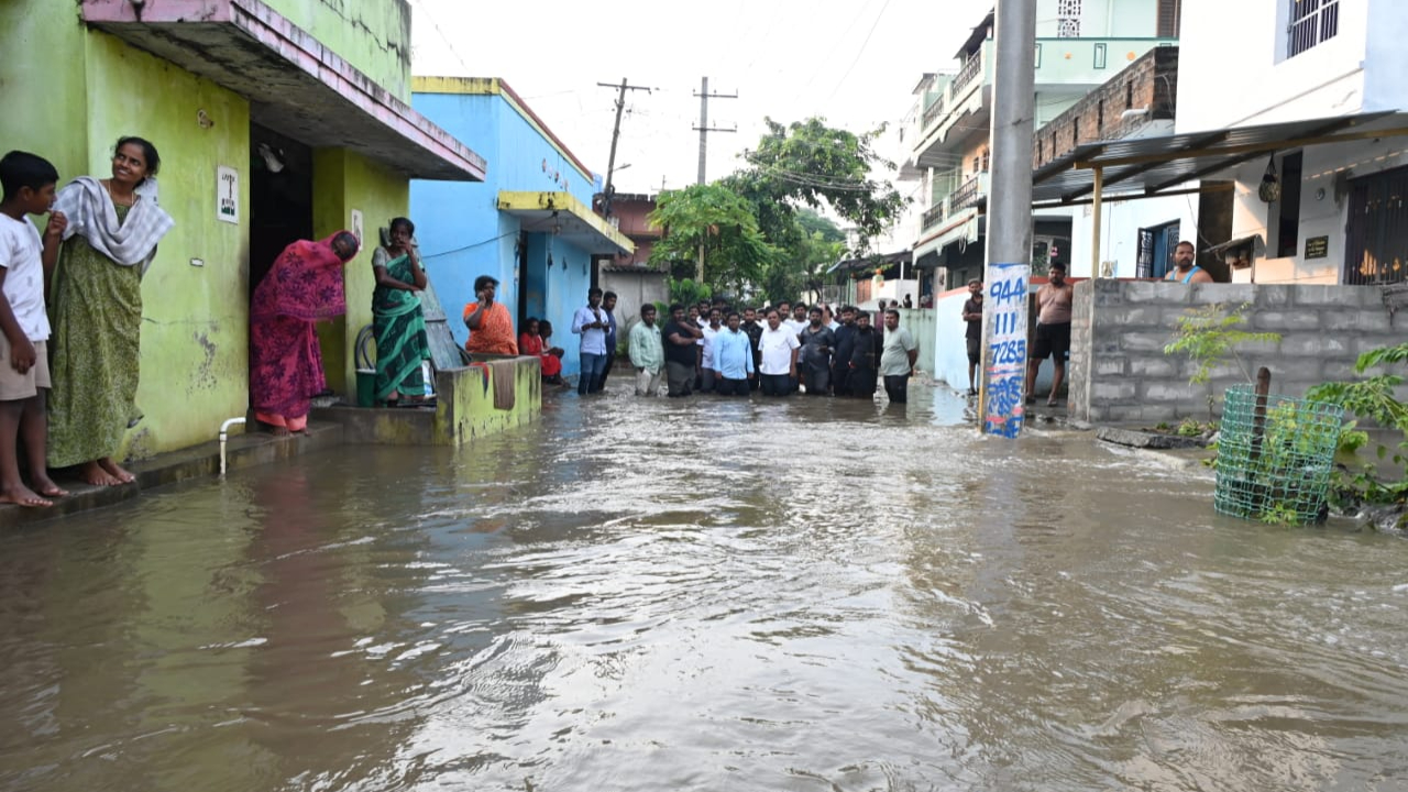 Chittoor Rains: నివానదిలో ఉధృతంగా వరద ప్రవాహం.. ఆందోళనలో పరిసర ప్రాంతాల ప్రజలు