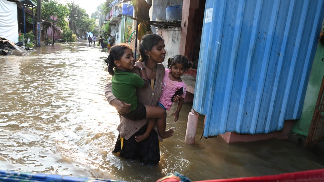 Chittoor Rains: నివానదిలో ఉధృతంగా వరద ప్రవాహం.. ఆందోళనలో పరిసర ప్రాంతాల ప్రజలు