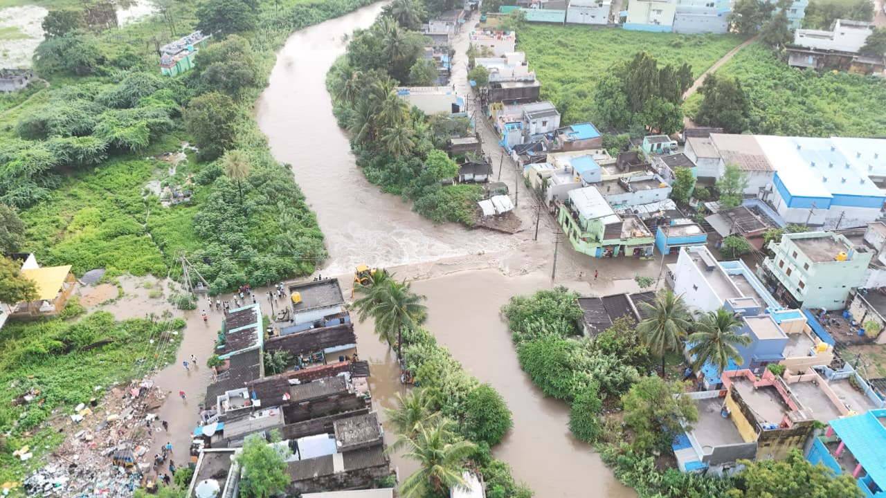 Chittoor Rains: నివానదిలో ఉధృతంగా వరద ప్రవాహం.. ఆందోళనలో పరిసర ప్రాంతాల ప్రజలు