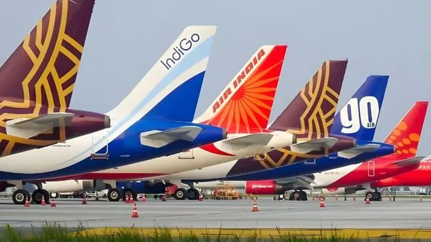 DGCA - Diwali Rush: పండుగ సీజన్‌లో టిక్కెట్ ధరలు.. ఎయిర్‌లైన్స్‌ను అప్రమత్తం చేసిన డీజీసీఏ 