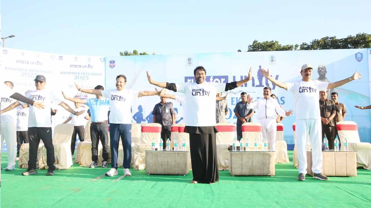 Chiranjeevi: హైదరాబాద్‌లో రన్ ఫర్ యూనిటీ కార్యక్రమంలో  పాల్గొన్న చిరంజీవి