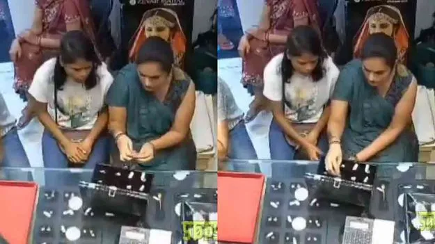Delhi Women Thieves: కిలేడీలు.. క్షణాల్లో బంగారు ఉంగరం చోరీ!