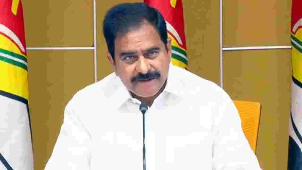 Devineni Uma: అబద్దాలతో కాలం గడిపిన జగన్: దేవినేని ఉమా