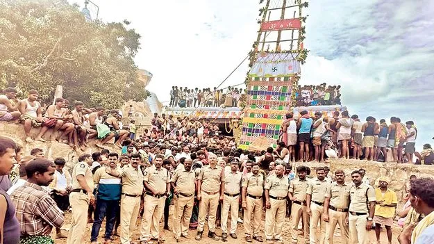 వైభవంగా విజయదశమి