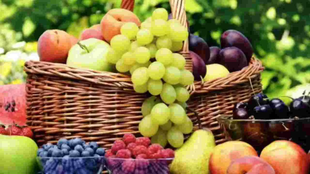 Personality Test Based On Fruits: మీ ఫేవరెట్ ఫ్రూట్ మీ వ్యక్తిత్వాన్ని చెబుతుంది తెలుసా?