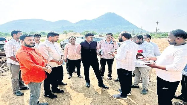 డిసెంబరుకల్లా ఇళ్ల నిర్మాణం పూర్తి