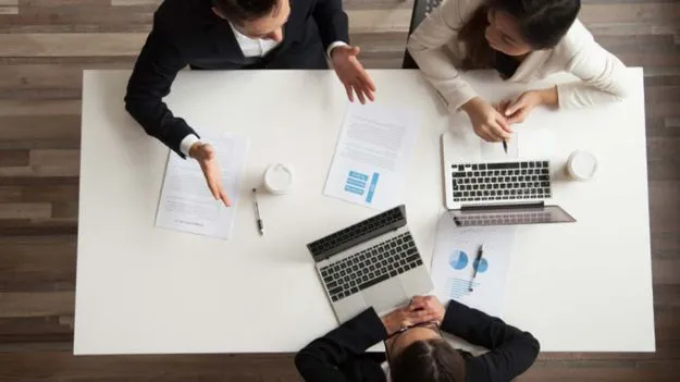 Layoff Panic Viral: హెచ్ఆర్ తప్పిదం.. ఉద్యోగులందరినీ తొలగిస్తున్నట్టు ఈమెయిల్