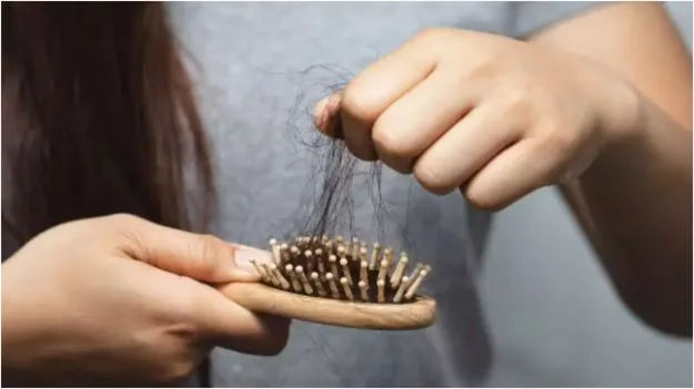 Hair Fall Reasons: ఈ 5 ఆహారాలు జుట్టు రాలడాన్ని పెంచుతాయి.!