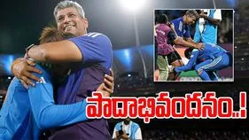 Harmanpreet: గురుభక్తి చాటుకున్న హర్మన్