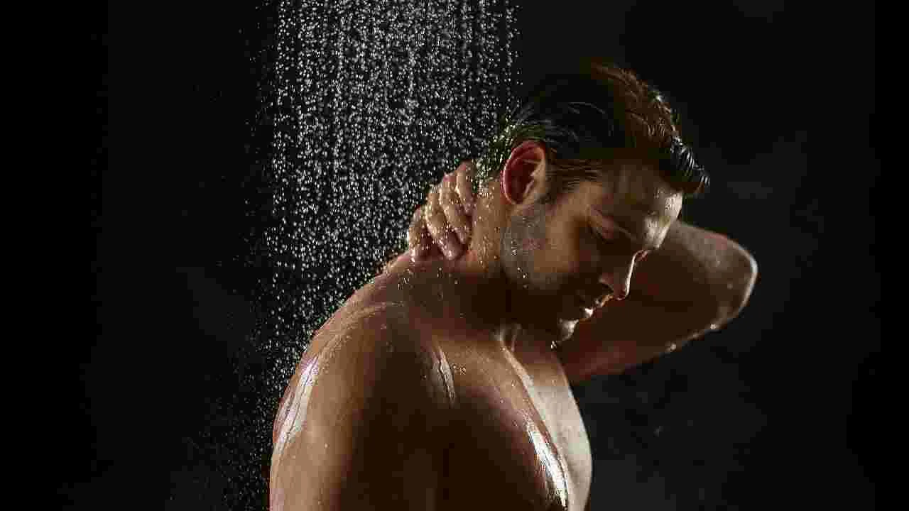 Hot Showers- Male Fertility: పురుషులకు వేడి నీటి స్నానంతో సంతానోత్పత్తి సామర్థ్యం తగ్గుతుందా? 