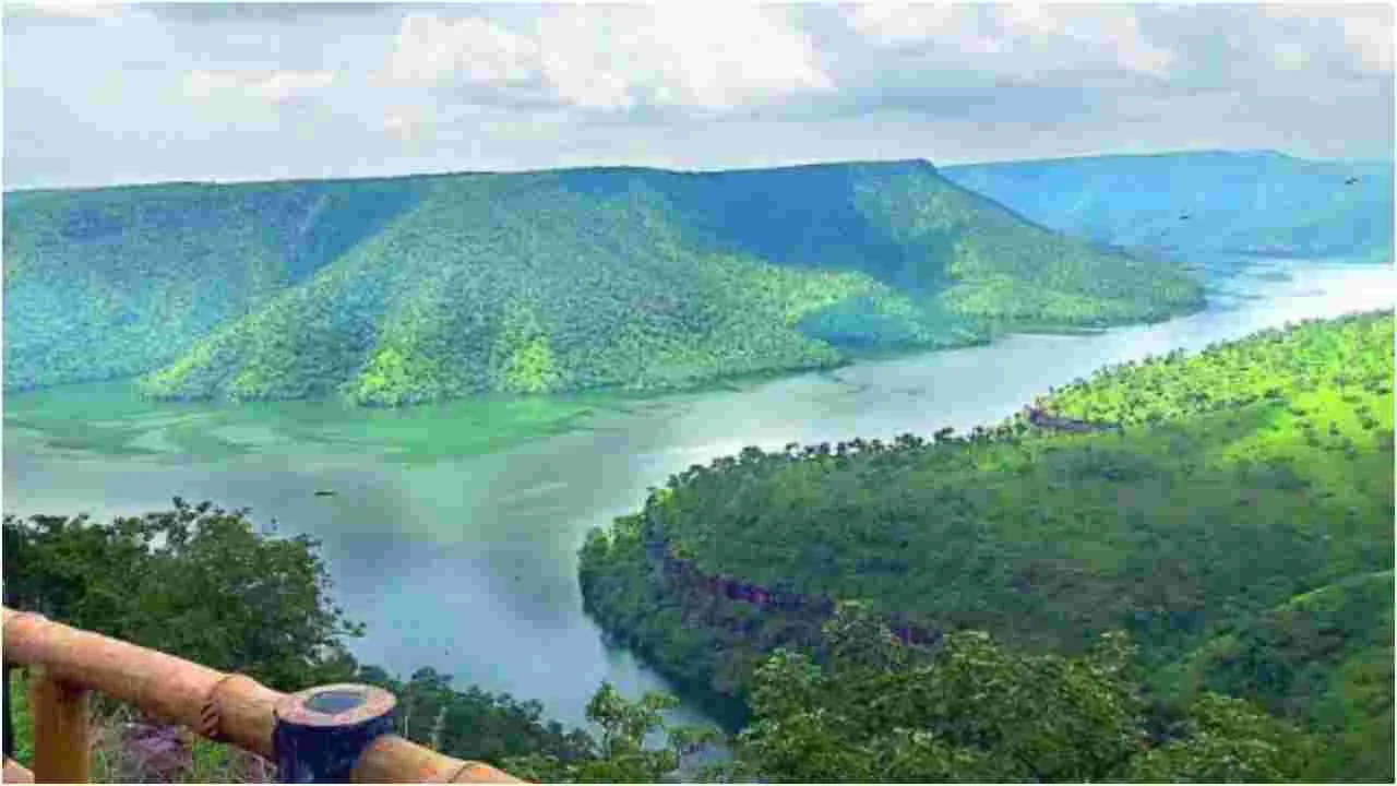 Hyderabad Dussehra Vacation Places: 15 అద్భుతమైన ప్రదేశాలు..ఈ దసరా సెలవుల్లో అస్సలు మిస్ అవకండి..