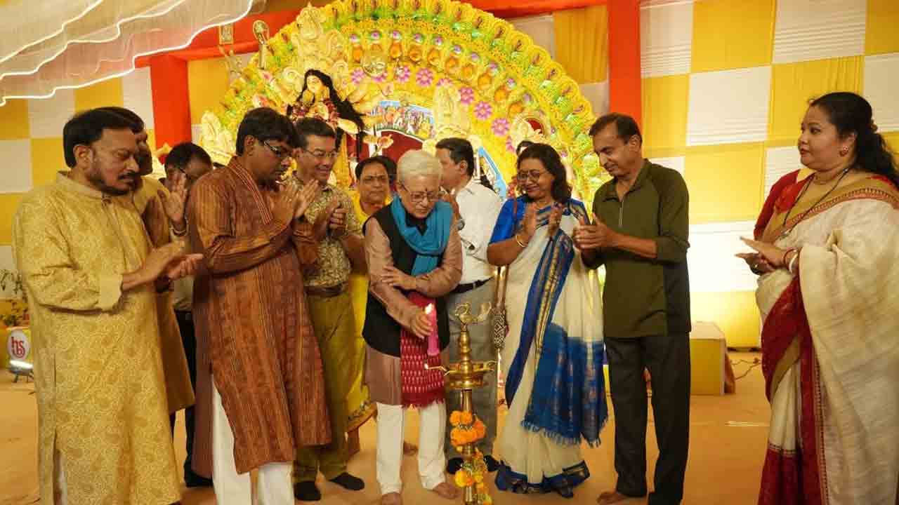  Governor Jishnu Dev Verma: హైదరాబాద్‌లో దుర్గామాత పూజలో పాల్గొన్న గవర్నర్ జిష్ణుదేవ్ వర్మ