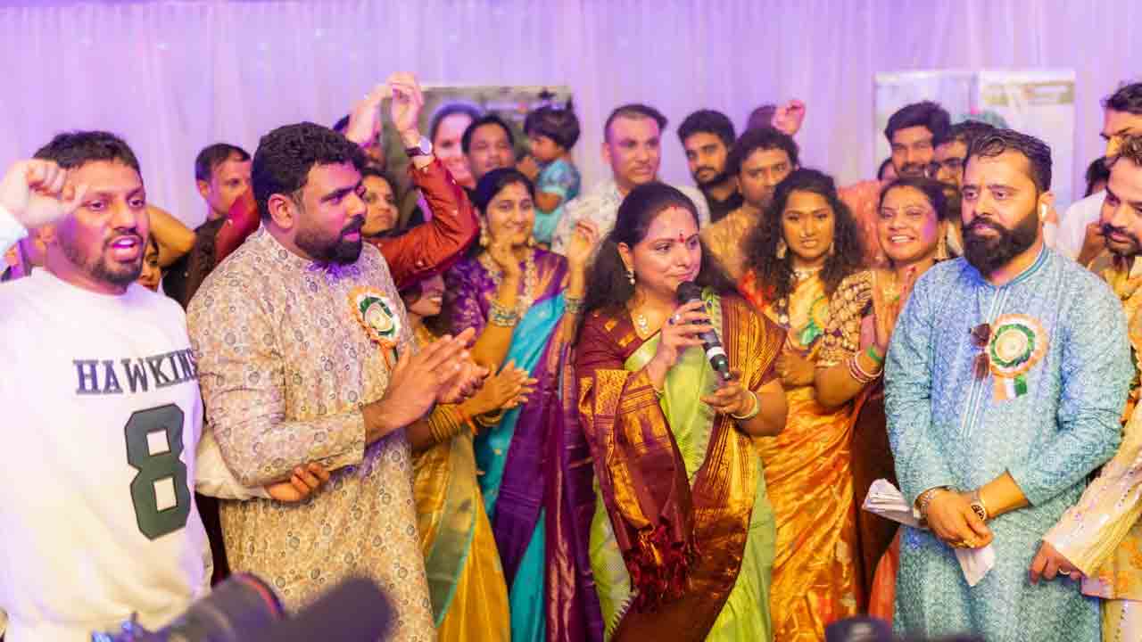 Kavitha: లండన్‌లో బతుకమ్మ వేడుకలో పాల్గొన్న కవిత 