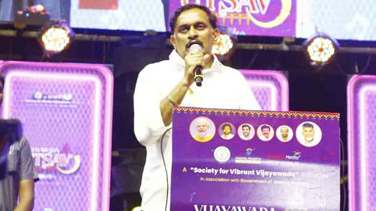 Nandamuri Balakrishna: విజయవాడలో ఎగ్జిబిషన్ ప్రారంభించిన నందమూరి బాలకృష్ణ