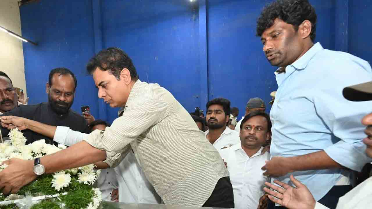 Andesri: ప్రముఖ కవి, రచయిత అందెశ్రీ మృతి.. పలువురు నేతల నివాళి