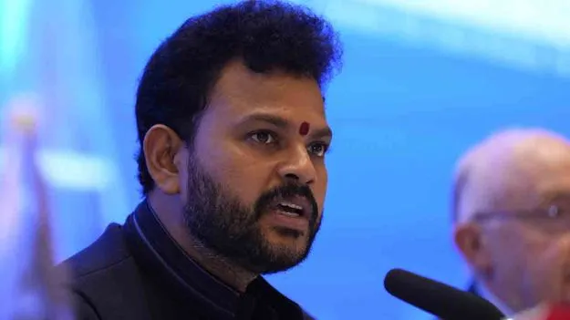 Udaan Yatri Cafe In Gannavaram Airport: యాత్రీ కెఫేను ప్రారంభించిన కేంద్ర మంత్రి