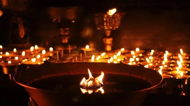 Karthika Pournami: ఇంతకీ కార్తీక పౌర్ణమి ఎప్పుడు? ఆ రోజు ఏం చేయాలి.. ?