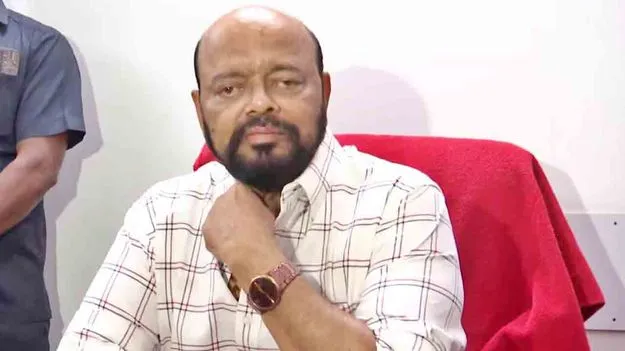 Konda Murali: ప్రజాస్వామ్యబద్ధంగా డీసీసీ అధ్యక్ష ఎన్నిక:  కొండా మురళి