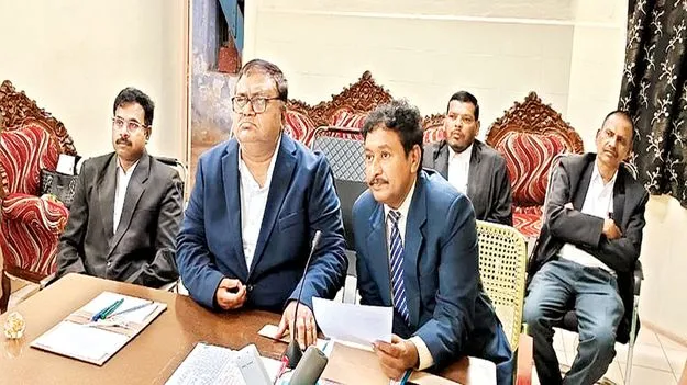 పరిహారం చెల్లించండి  