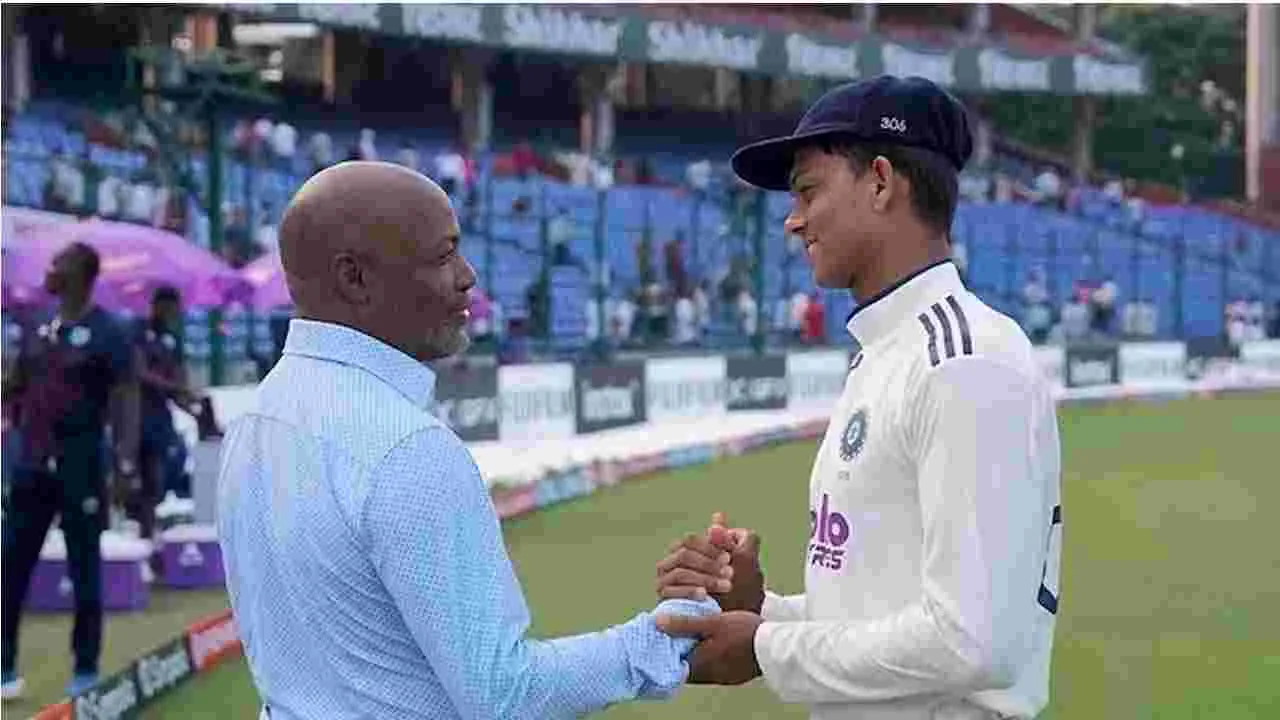 Brian Lara request to Jaiswal: 'ప్లీజ్.. మా బౌలర్లను అంతలా బాదకు'..జైస్వాల్‌కు లారా రిక్వెస్ట్!