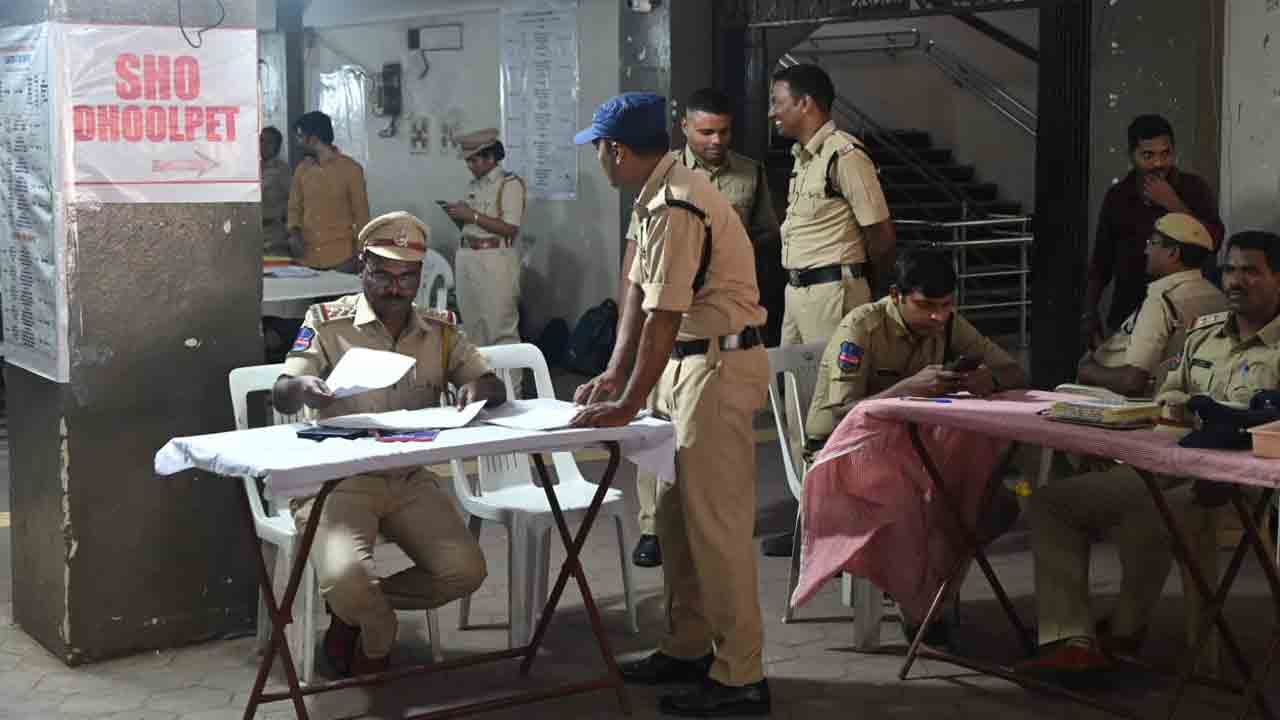 Telangana Liquor Shops: భారీగా తగ్గిన మద్యం దుకాణాల దరఖాస్తులు.. 