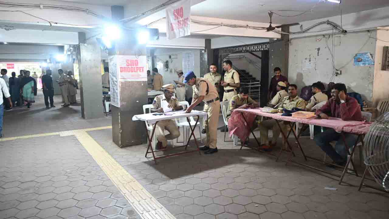 Telangana Liquor Shops: భారీగా తగ్గిన మద్యం దుకాణాల దరఖాస్తులు.. 