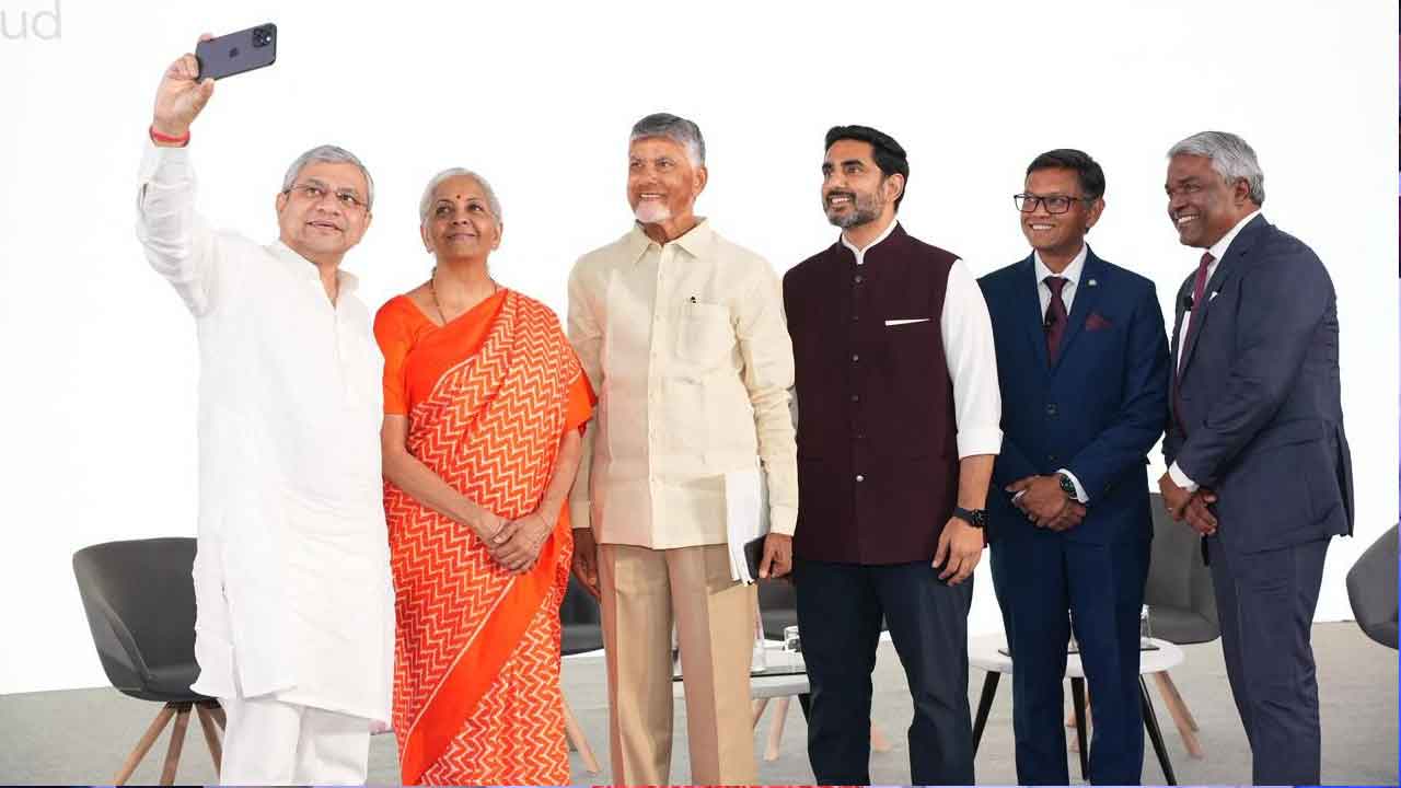 యంగెస్ట్‌స్టేట్..  హైయెస్ట్ ఇన్వెస్ట్‌మెంట్.. విధి మళ్ళీ పిలుపునిచ్చిందన్న ఏపీ ఐటీ శాఖ మంత్రి నారా లోకేష్