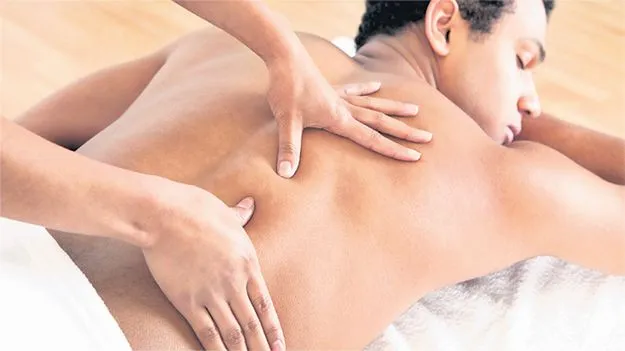 మసాజ్‌ సెంటర్‌లపై నిఘా